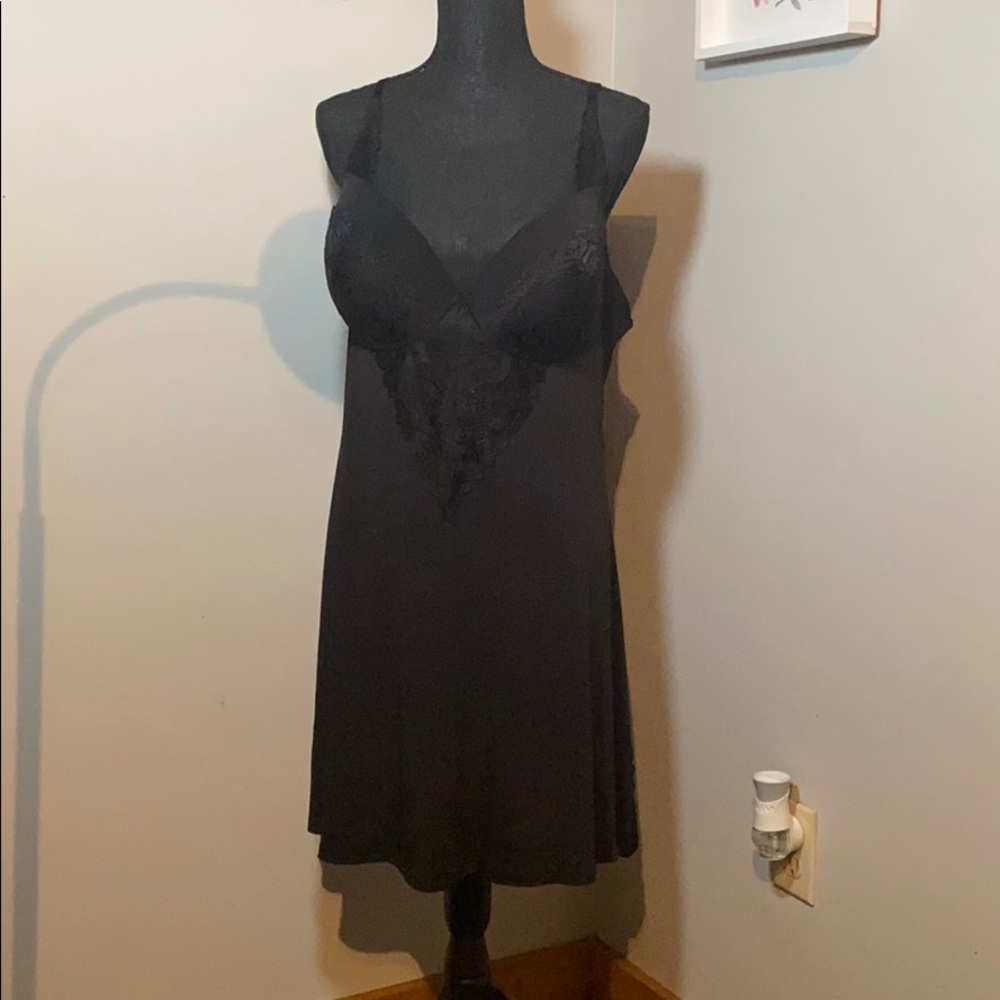1xl black slip nighty with underwire